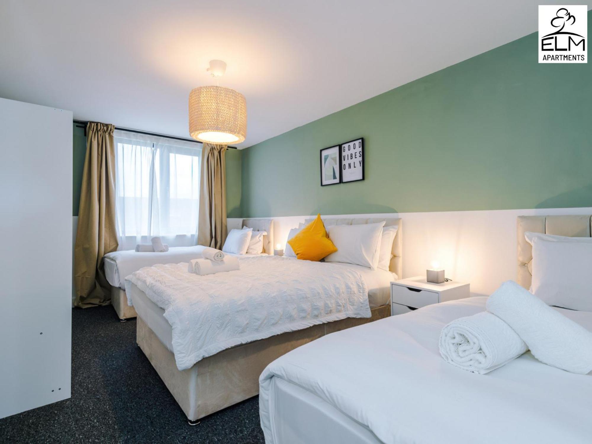 Elm Aparthotel , Collection Of Apartments Available Near Media City , Free Parking 曼彻斯特 外观 照片