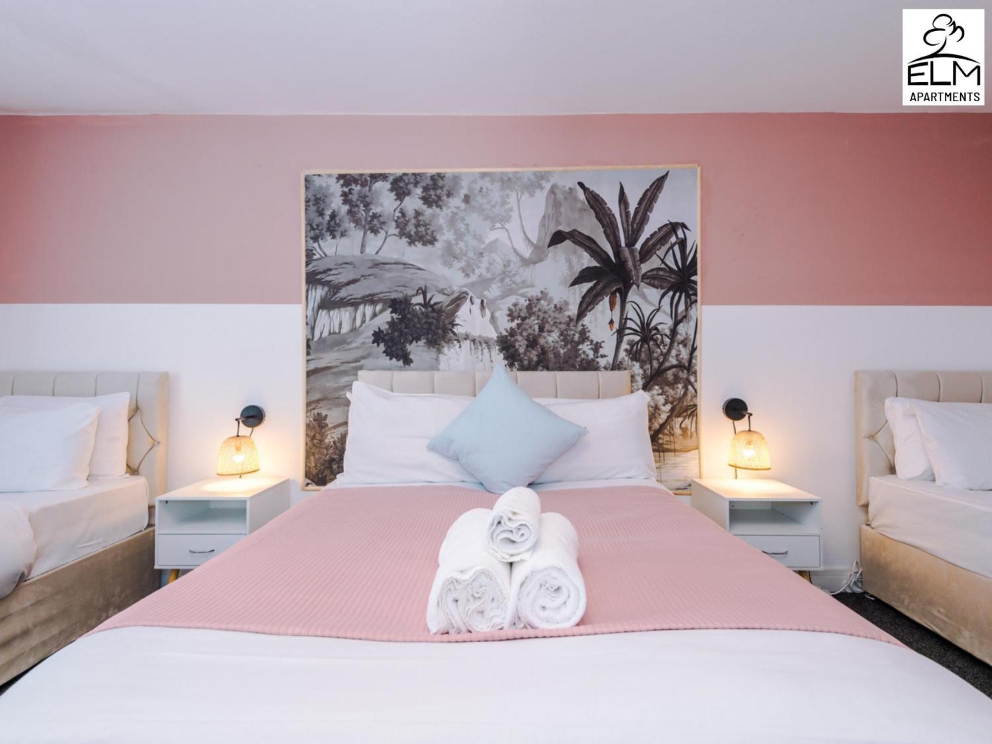 Elm Aparthotel , Collection Of Apartments Available Near Media City , Free Parking 曼彻斯特 外观 照片