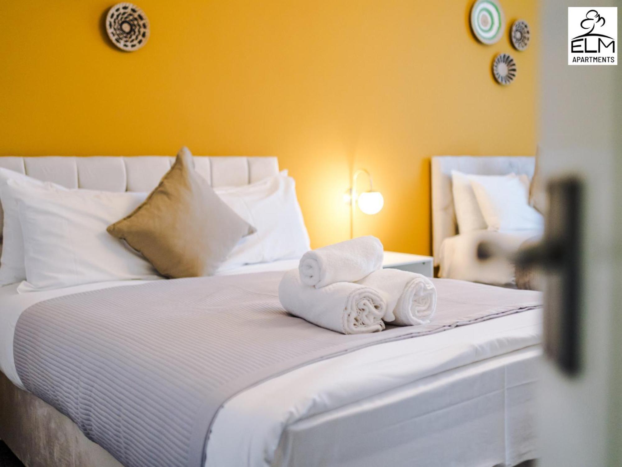 Elm Aparthotel , Collection Of Apartments Available Near Media City , Free Parking 曼彻斯特 外观 照片