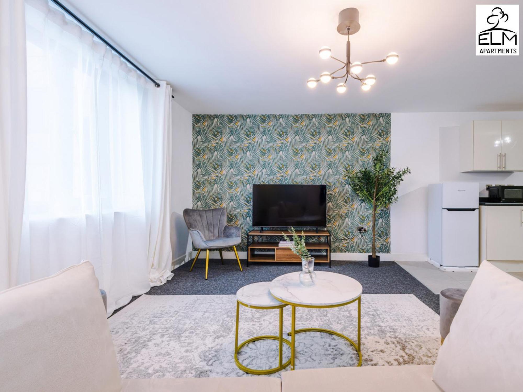 Elm Aparthotel , Collection Of Apartments Available Near Media City , Free Parking 曼彻斯特 外观 照片